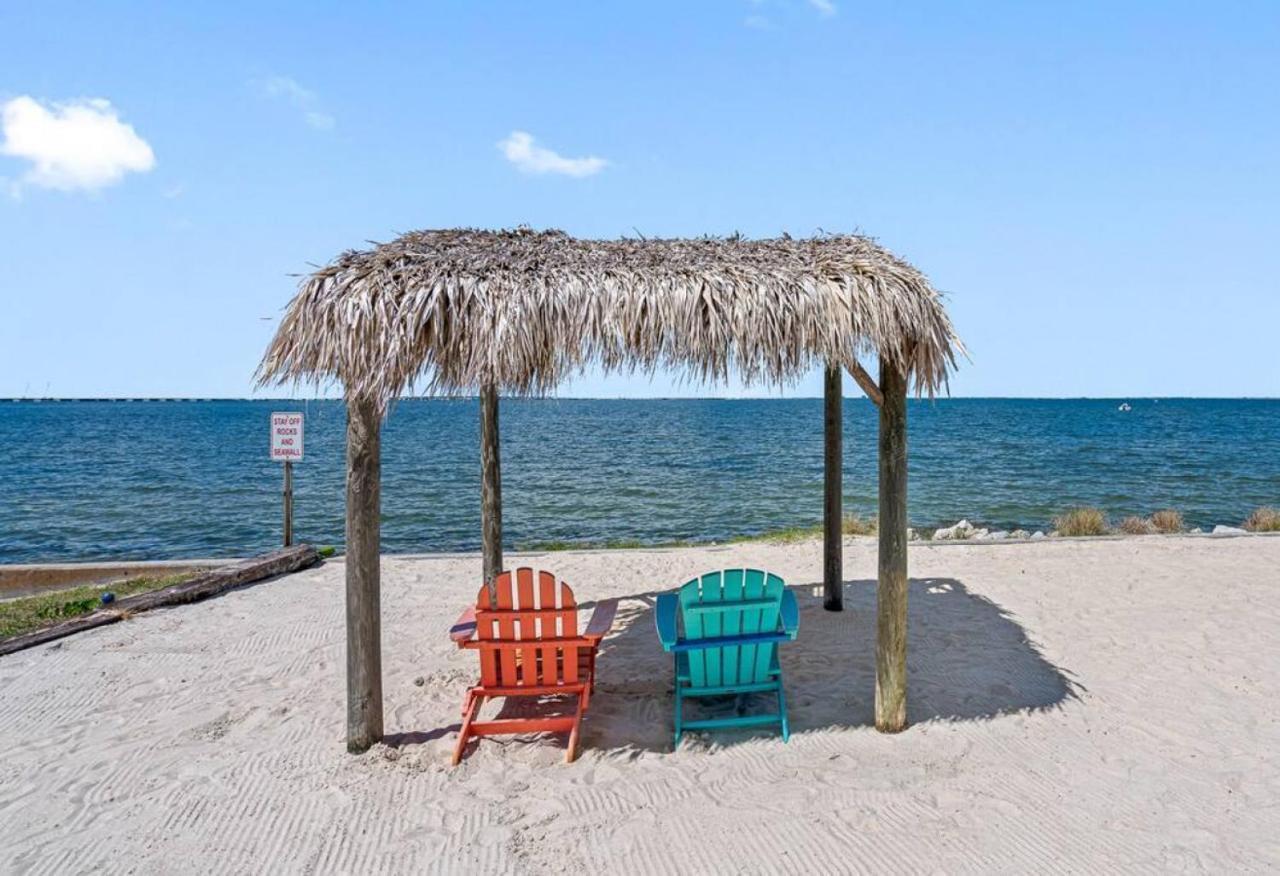 Stunning Bay Views From Your Private Balcony Tampa Exterior photo