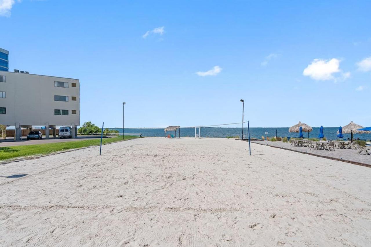 Stunning Bay Views From Your Private Balcony Tampa Exterior photo