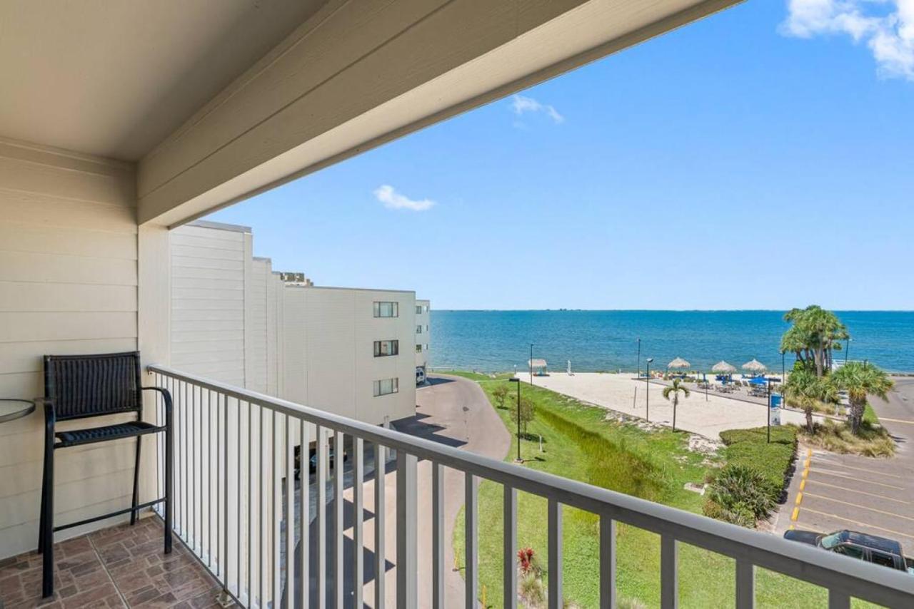 Stunning Bay Views From Your Private Balcony Tampa Exterior photo
